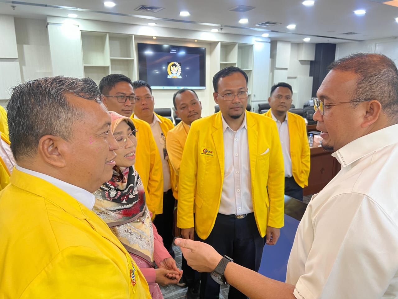 SP-KAI beraudiensi dengan Wakil Ketua Komisi III DPR RI
